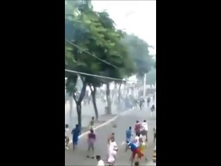 VAZOU VÍDEO DA BRIGA ENTRE TOC X TUF NO CLÁSSICO DIA 07/03/2015.