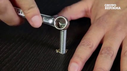 איך לפתוח בורג ללמפתח ברגים