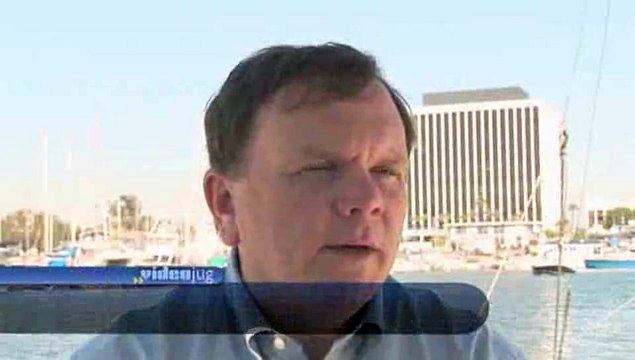 What effect does Sulfur Dioxide (SO2) have on the human body?: Oil Refineries