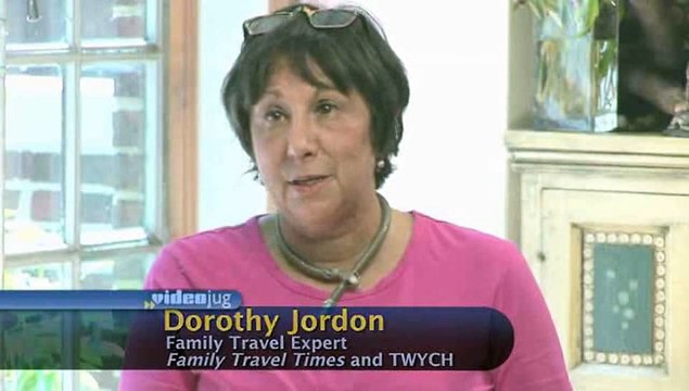 What are some popular beach and warm weather family vacations?: Popular Family Vacations