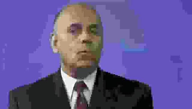 What should I consider when choosing table coverings for my party?: Party Presentation