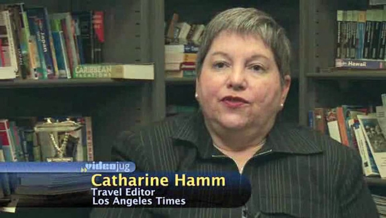 What are the standard rules for tipping hotel personnel?: Hotel Services And Amenities