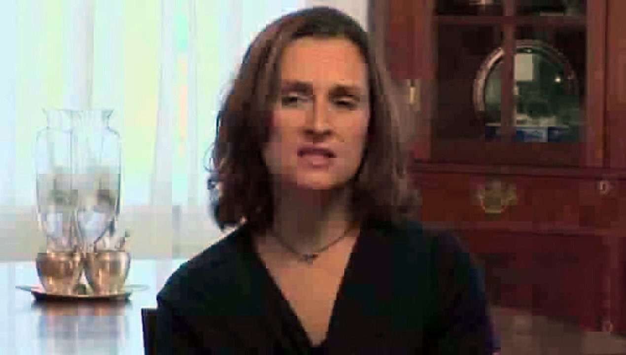 How does a CIA spy in foreign territory make friends?: The Personal Life Of A CIA Spy