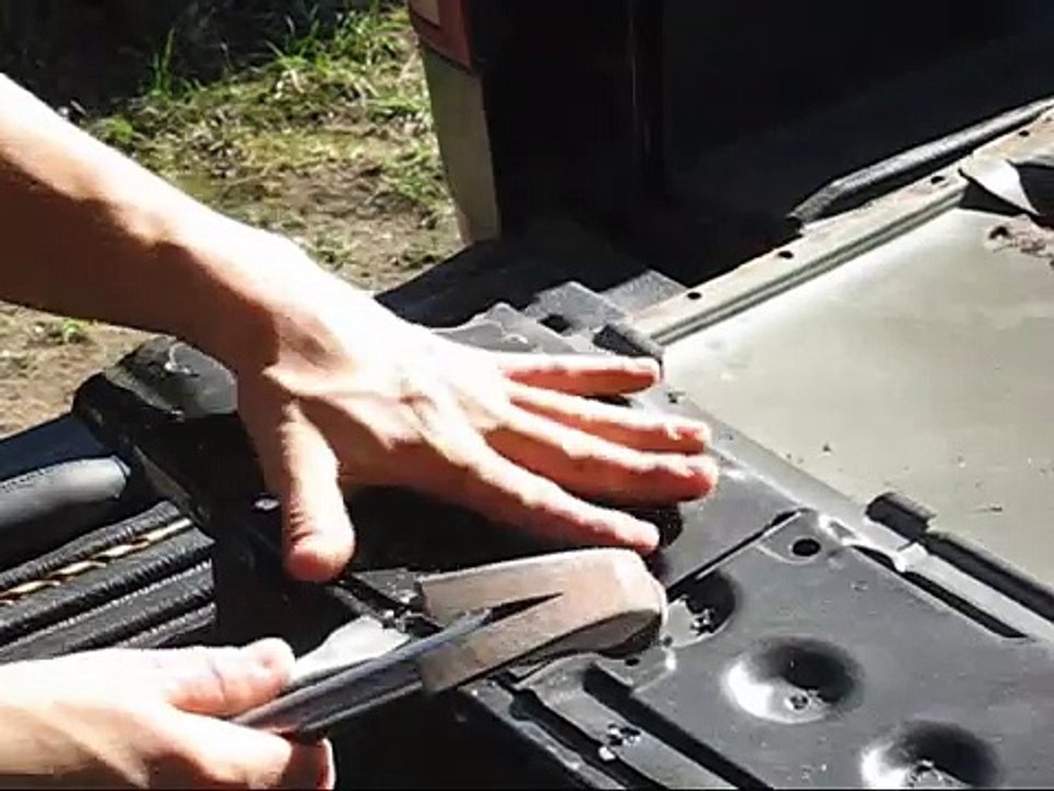 Isuzu Impulse Roof replacement Part 1