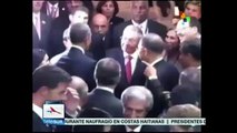 Obama y Raúl Castro se estrecharon la mano