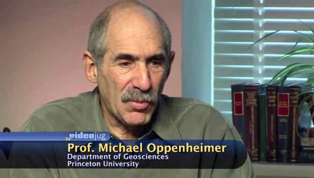 What is "water vapor" and why is it considered a greenhouse gas?: Ozone And Greenhouse Gases