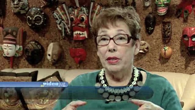 How do I give my business card to someone of another culture?: Multicultural Manners At Work