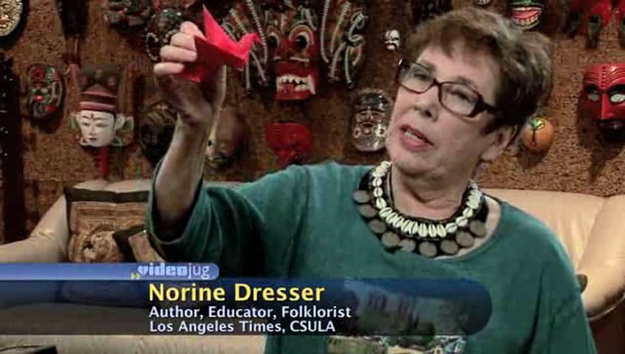 What is the significance of origami birds at Japanese weddings?: Cross Cultural Wedding Customs