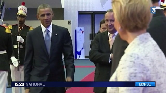 Sommet des Amériques : une poignée de main historique entre Obama et Castro