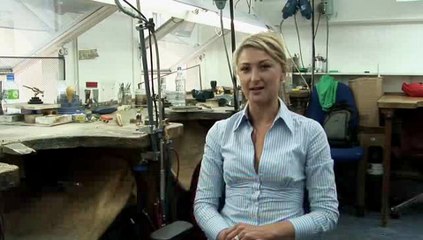 How To Keep Your Gold Jewelry Clean