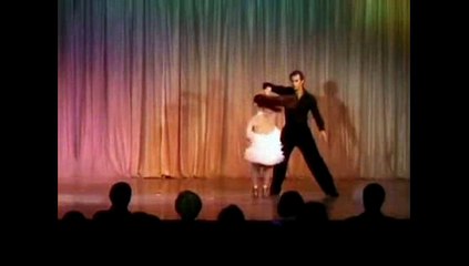 How To Do Right Turn In Salsa Dance
