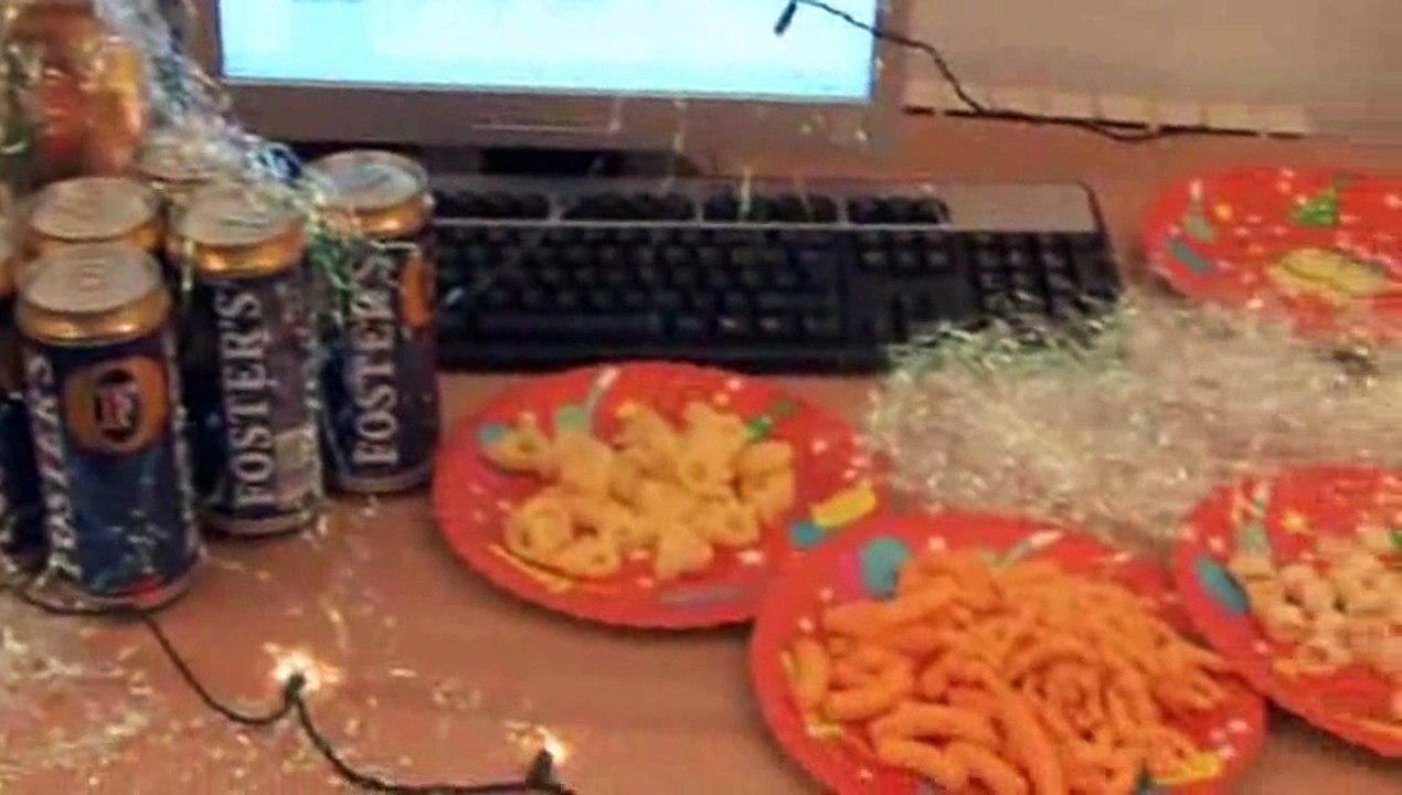 How To Act At the Office Christmas Party