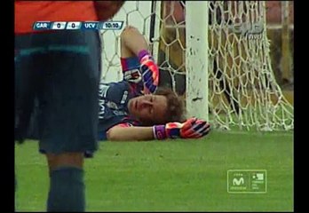 César Vallejo: Salomón Libman quedó noqueado tras evitar un gol