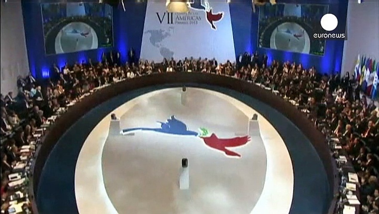 Ομπάμα - Κάστρο συζητούν για όσα τους ενώνουν, για όσα τους χωρίζουν