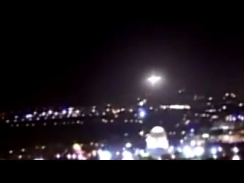 UFO over Jerusalem 2011 - Five angles - Dome of the Rock sighting