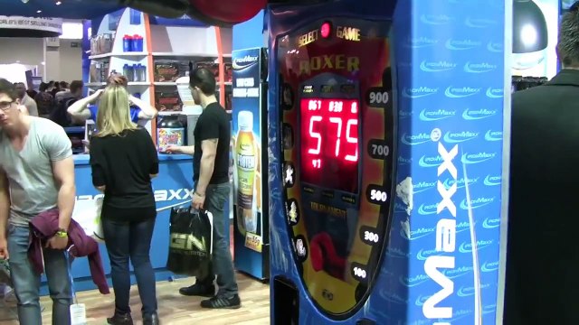 Osmanische Backpfeife vs Muay Thai, Boxen ( Ismail Cetinkaya )!!!