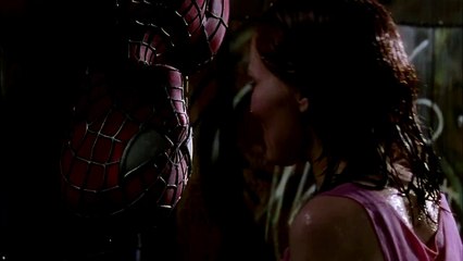 Spider-man Upside down kiss scene [HD]