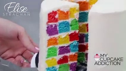 Regardez comment faire un GATEAU Multi-Colore !