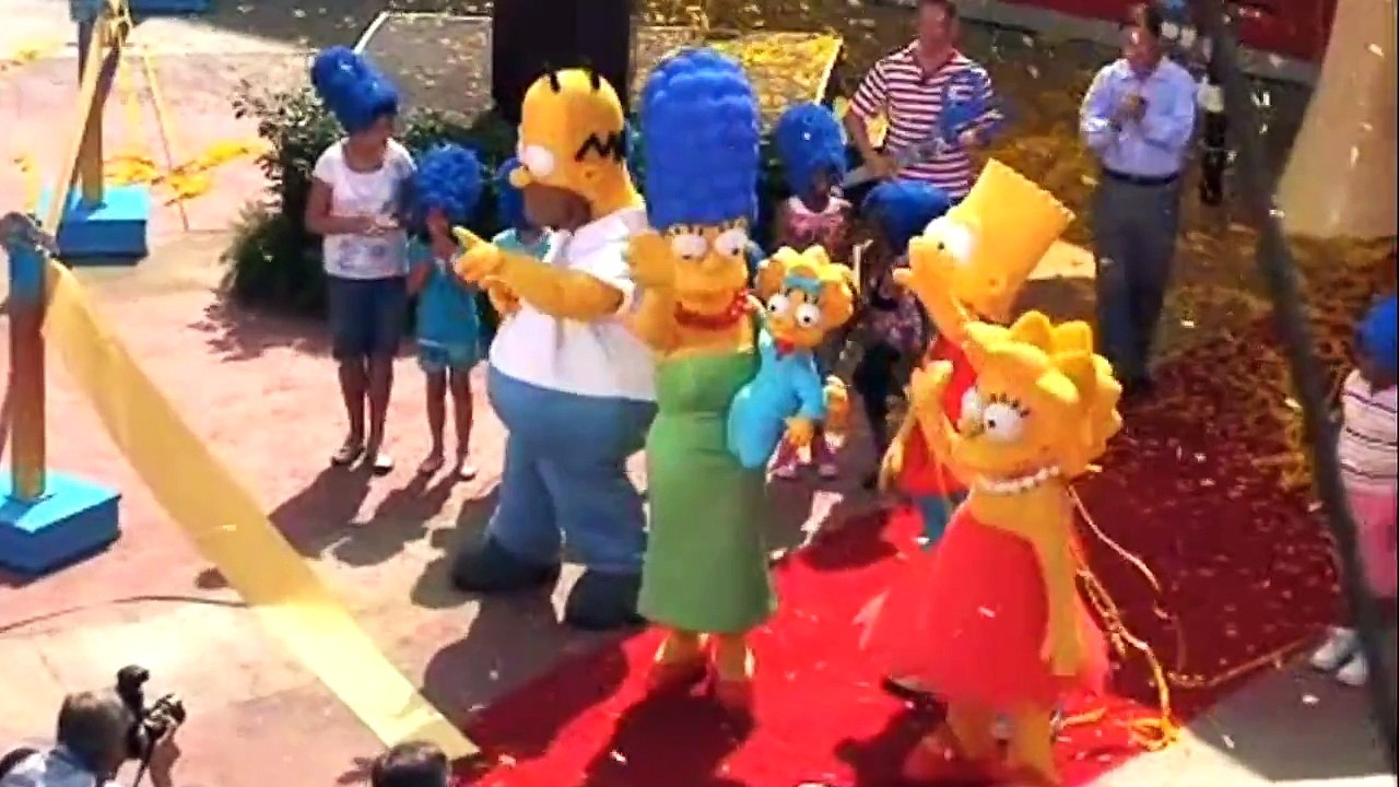 The Simpsons Ride in Orlando - Opening, Queue, and Interview