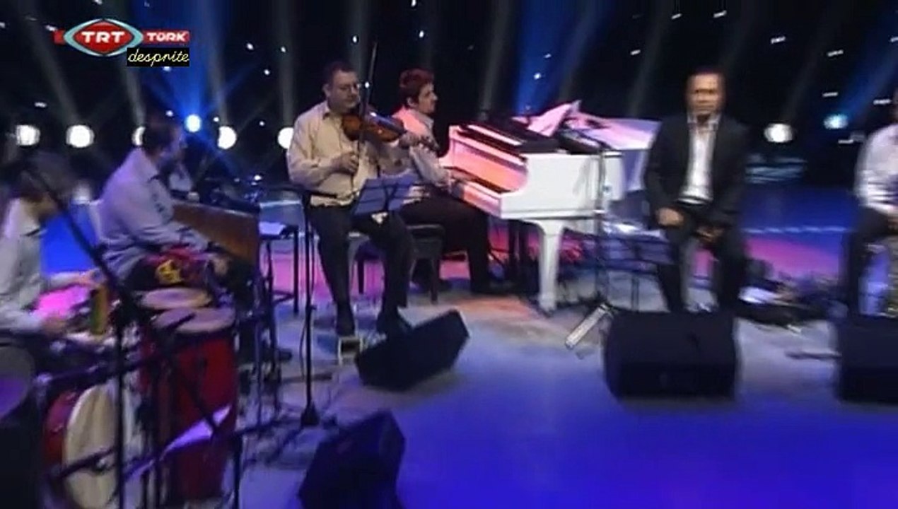 02 yahya geylan ne senin aşkına muhtaç ne senin olacağım 08.02.2012 son şarkı