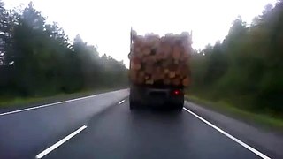 Truck Loaded With Timber Narrow Escape ! Lucky !