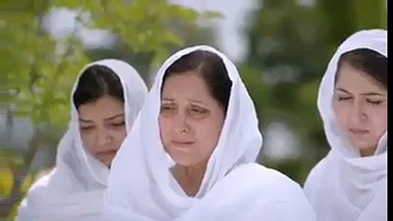 Sun Sakhiye - Rahat Fateh Ali Khan Pak Army Song. Must listen