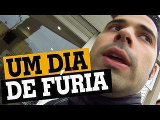 UM DIA DE FÚRIA NA LOJA DE INFORMÁTICA - Na Sarjeta