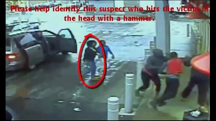 Homeless Man Savagely Beaten by Philadelphia Mob Because A Child's Lie |VIDEO