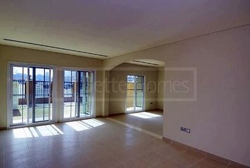 Unfurnished Townhouse in Jumeirah Village Circle