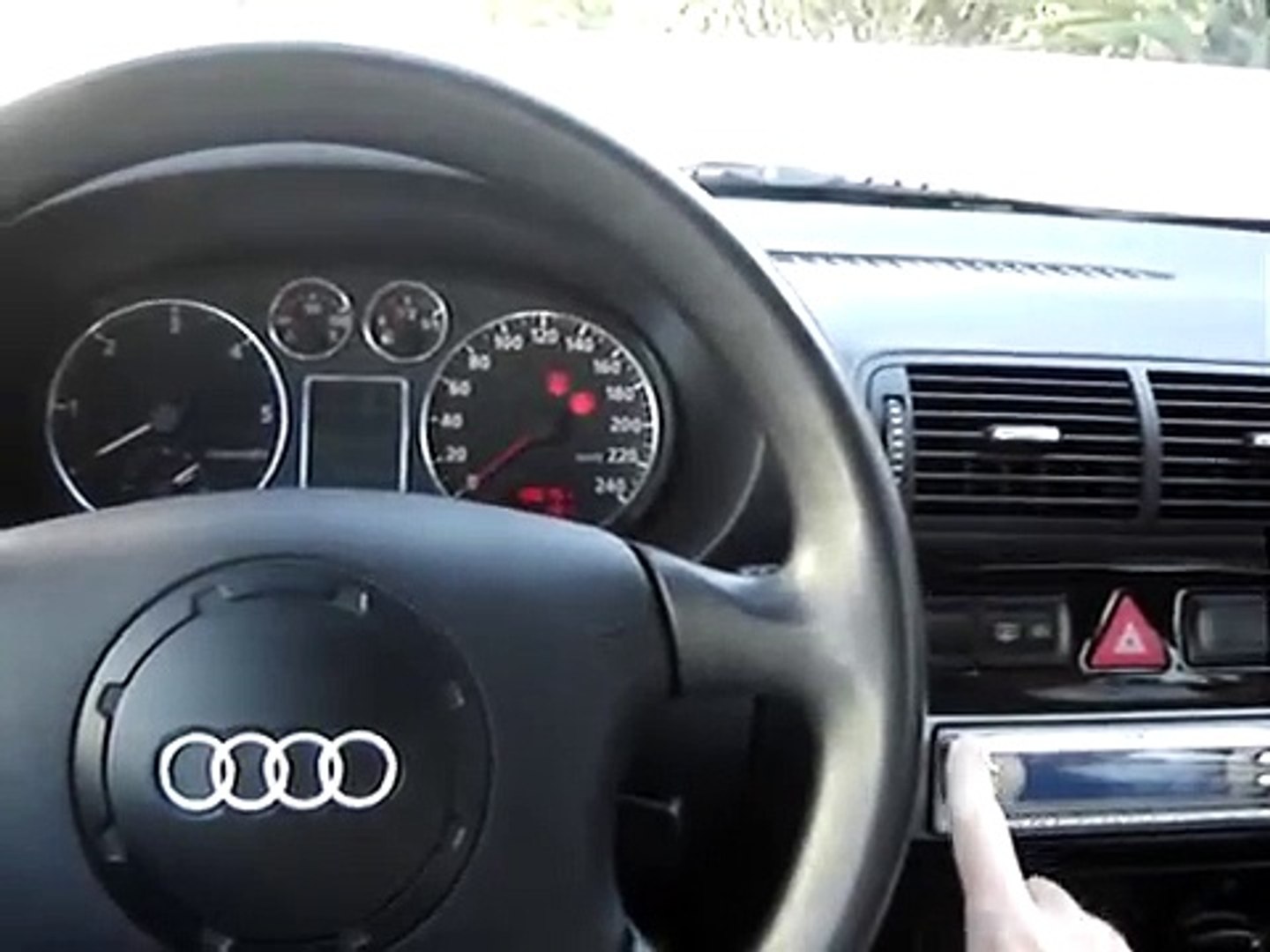 Audi A3 8L Bose Sound System - video Dailymotion