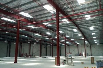 Fully functional Large warehouses  400kw