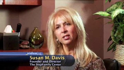 What if my real mom makes me feel guilty for liking my stepmom?: Top 10 Questions From Kids About Stepfamilies