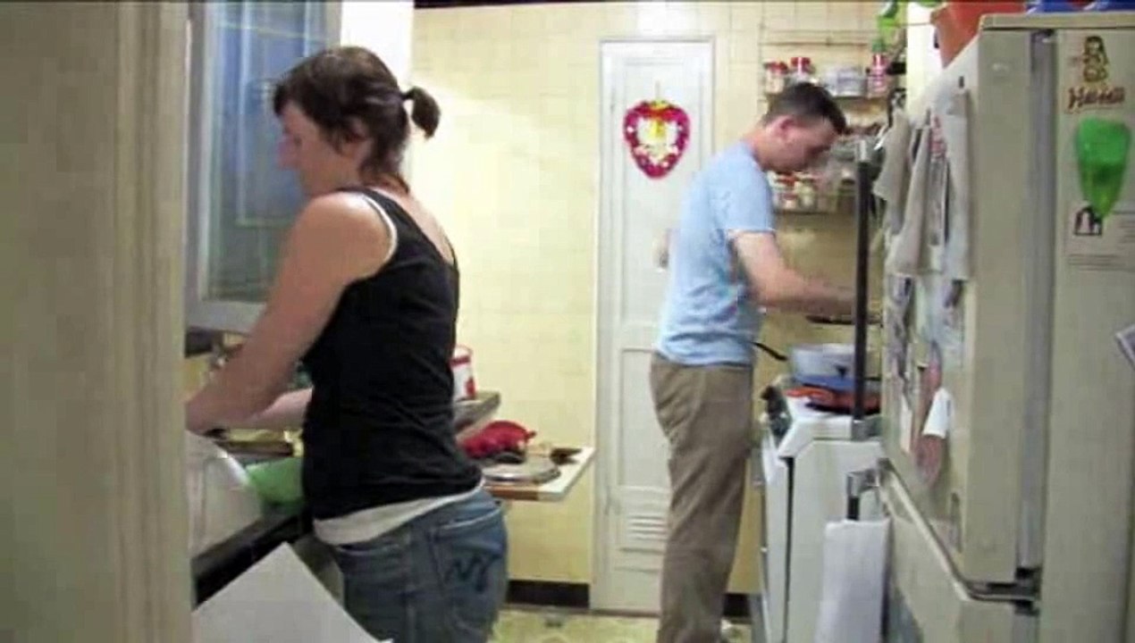 Should I consider living with the opposite sex?: Choosing A Potential Roommate