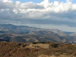 caramany-retenue d'eau et panorama