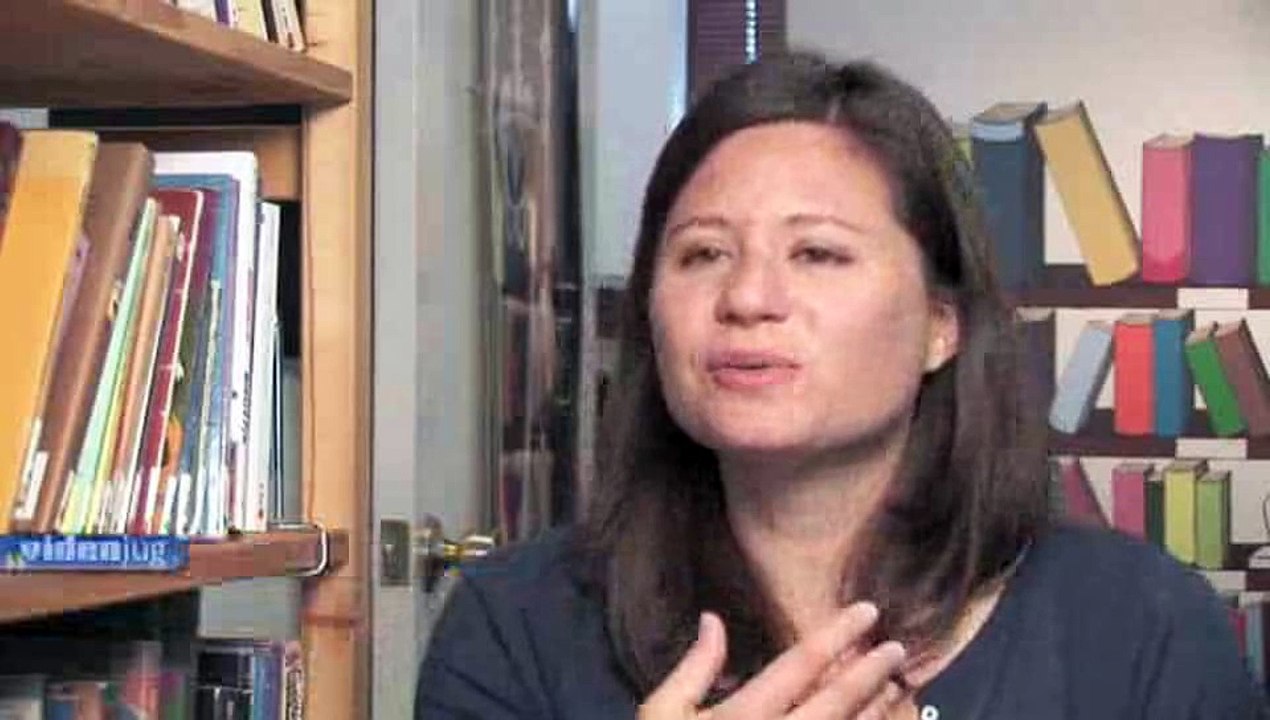 By what age should my child be able to read? Learning To Read video