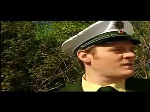 Was guckst du -Hakan und Polizist