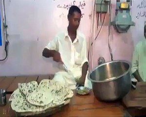 man eat 100 roti daily from sargodha
