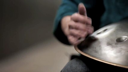 Daniel Waples - Solo Hang Drum in a London Tunnel