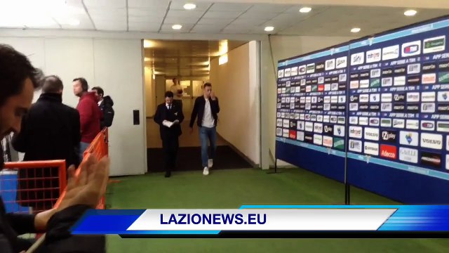 DE VRIJ esce dallo Stadio Olimpico dopo LAZIO-Empoli