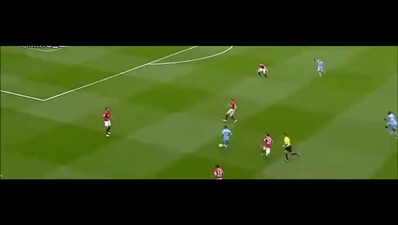 Manchester United - Manchester City : L'ouverture du score d'Aguero face à United