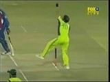 Shahid Afridis amazing bowling spell against England 2005 (Low)