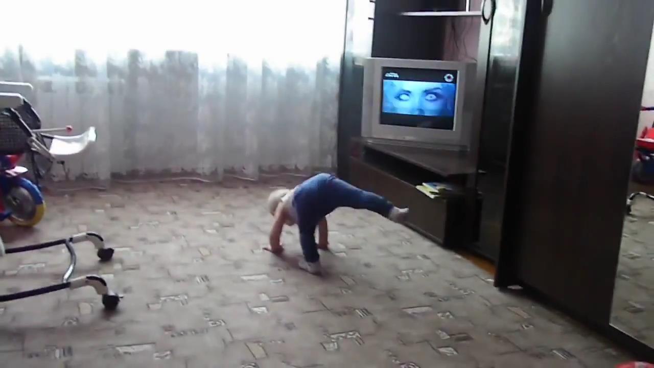 Юный танцор