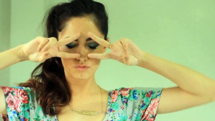 Colorful Peacock Makeup Look by Lorraine