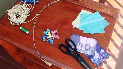 DIY Photo Hanger Bulletin Board