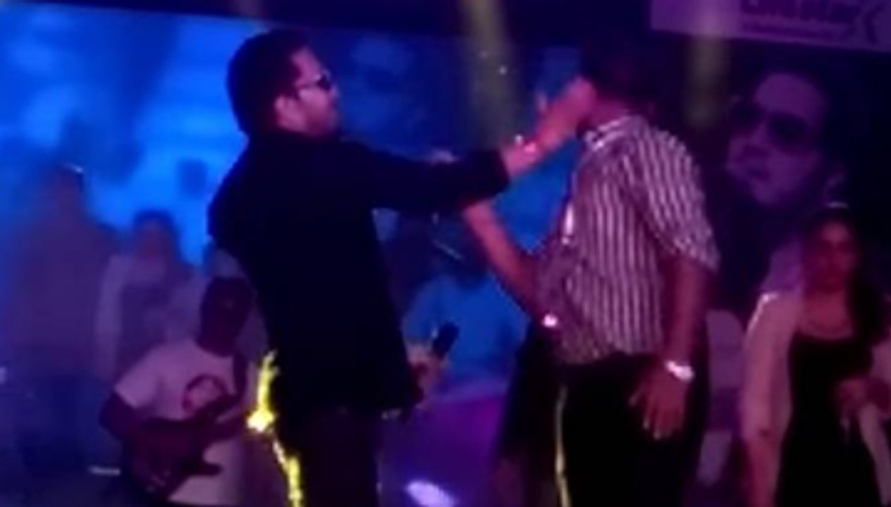 MIKA SINGH