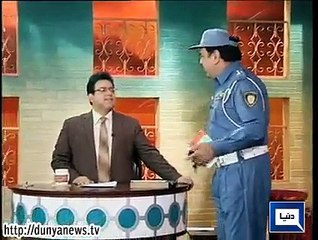 Best of Hasb e Haal - Azizi as Honest Traffic Warden