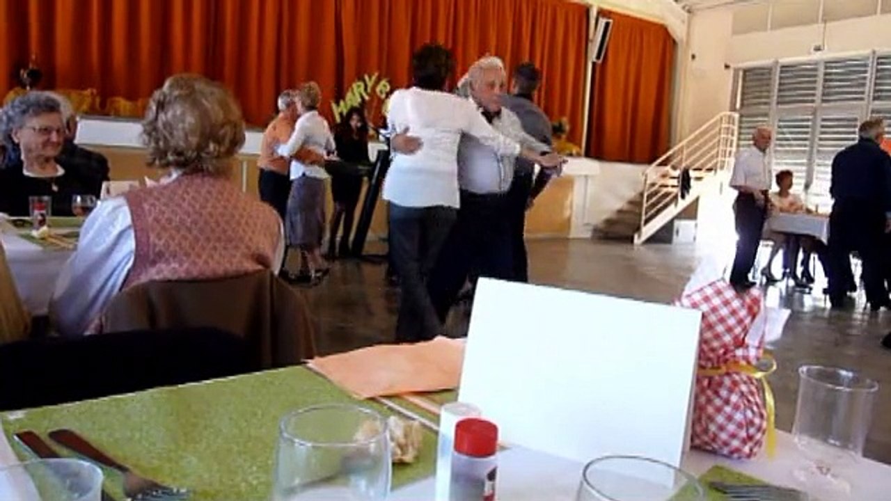 Autignac repas dansant avril 2015