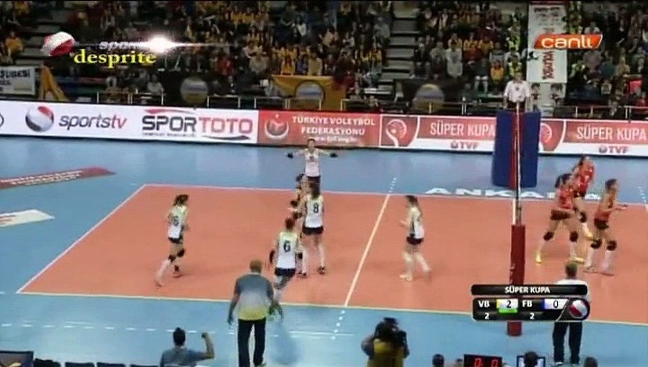 Vakıfbank 2-3 Fenerbahçe Grundig Voleybol Bayanlar Süper Kupa Dörtlü Finali uzatma seti