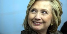 Hillary Clinton, ABD Başkanlık Seçiminde Aday Olduğunu Açıkladı