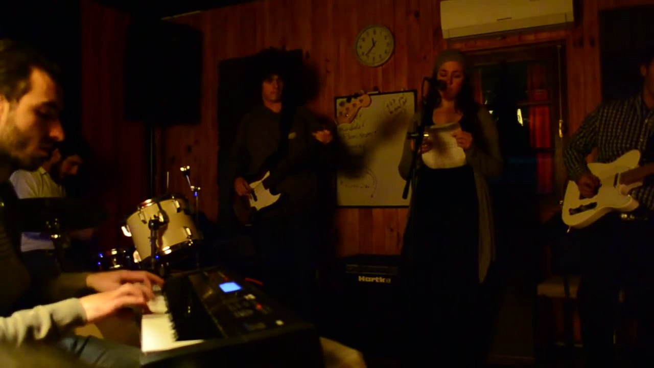 Encias sangrantes blues Roadhouse Blues